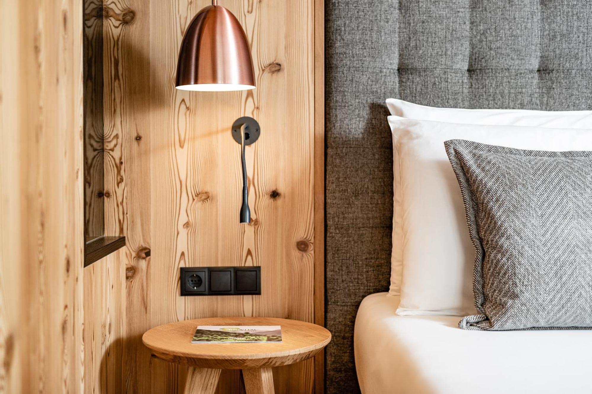 Taubers Bio Vitalhotel Chienes Kültér fotó